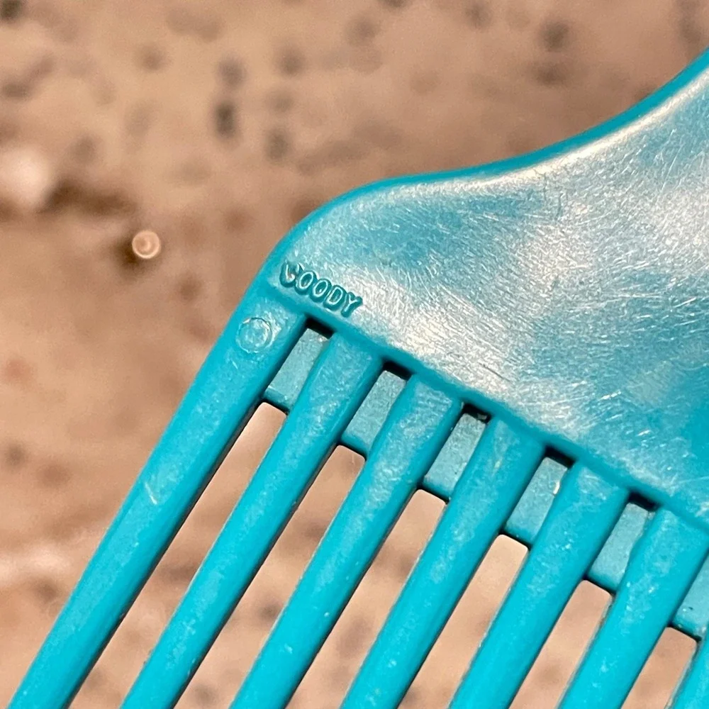 Vtg Goody Hair Pick Plastic Handle Lift Comb 6.5